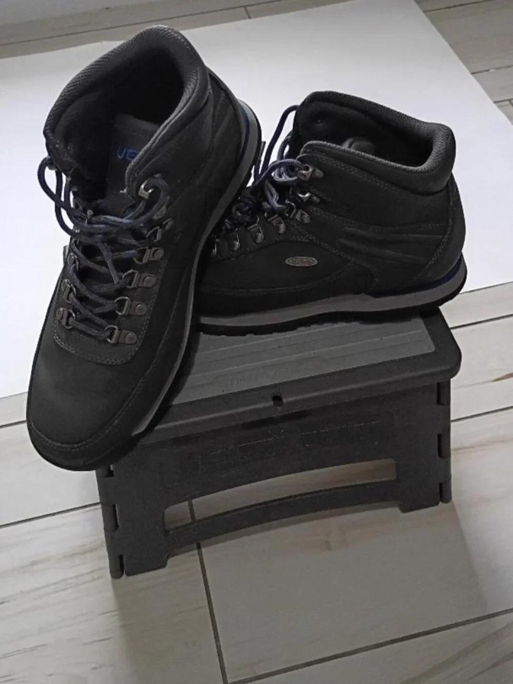 LUGZ Boots for men Size 10